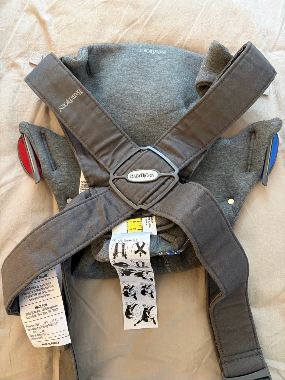 BabyBjörn Carrier - Picture 3 of 6